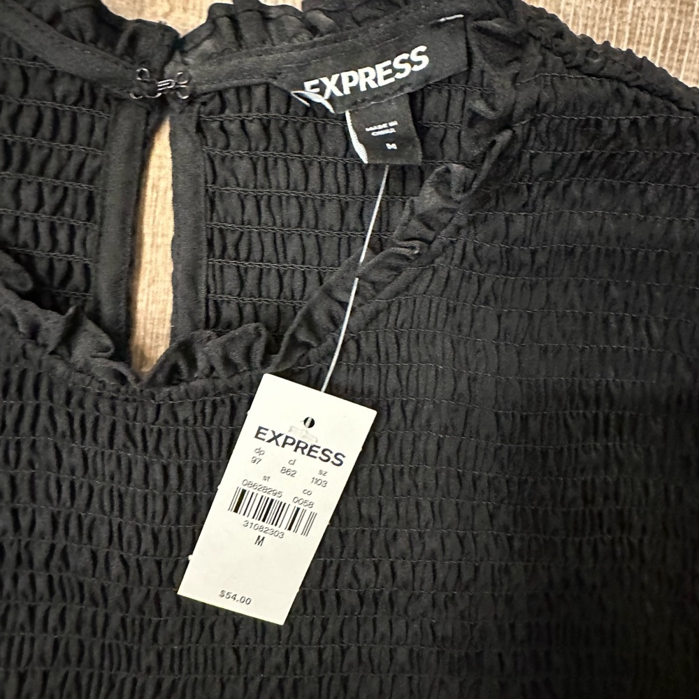 Express Top - Picture 2 of 4